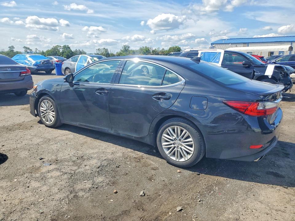 Photo 2 from auction – 2017 LEXUS ES with VIN 58ABK1GG0HU054841
