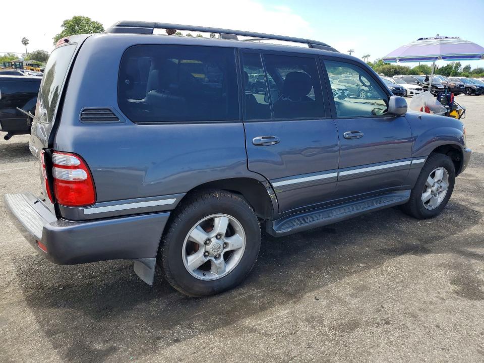 Photo 3 from auction – 2004 TOYOTA LAND CRUISER with VIN JTEHT05J942063034