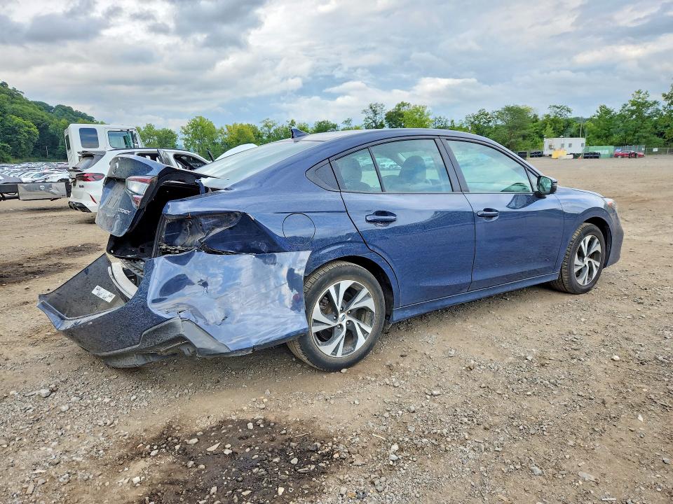 Zdjęcie 3 z aukcji – 2024 SUBARU LEGACY z VIN 4S3BWAD66R3027100