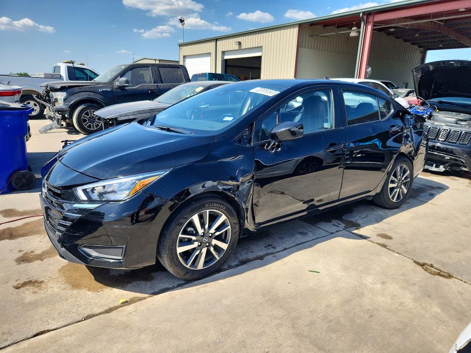 NISSAN VERSA 2025 with VIN 3N1CN8EV2SL857026 - Photo from auction