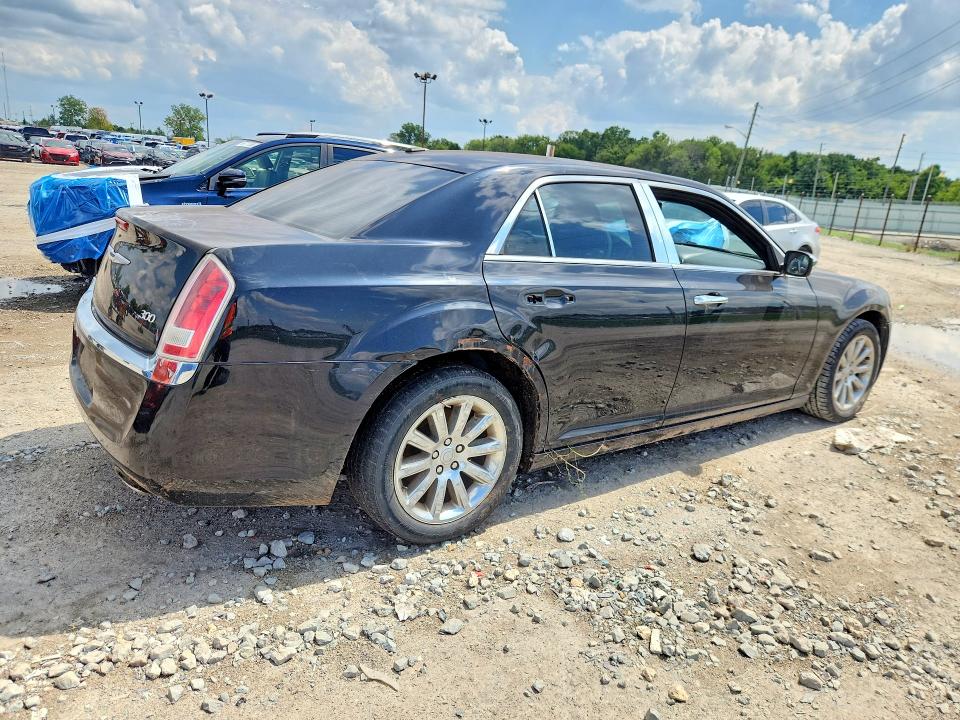 Photo 3 from auction – 2012 CHRYSLER 300 with VIN 2C3CCACG0CH200853