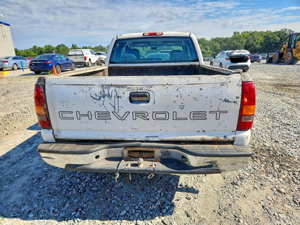 Photo 6 from auction – 2002 CHEVROLET SILVERADO with VIN 2GCEC19W421286565