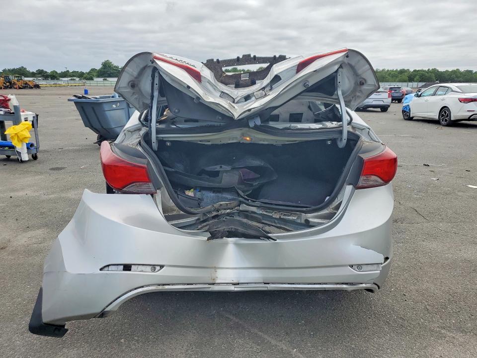 Photo 6 from auction – 2016 HYUNDAI ELANTRA with VIN KMHDH4AE5GU544228