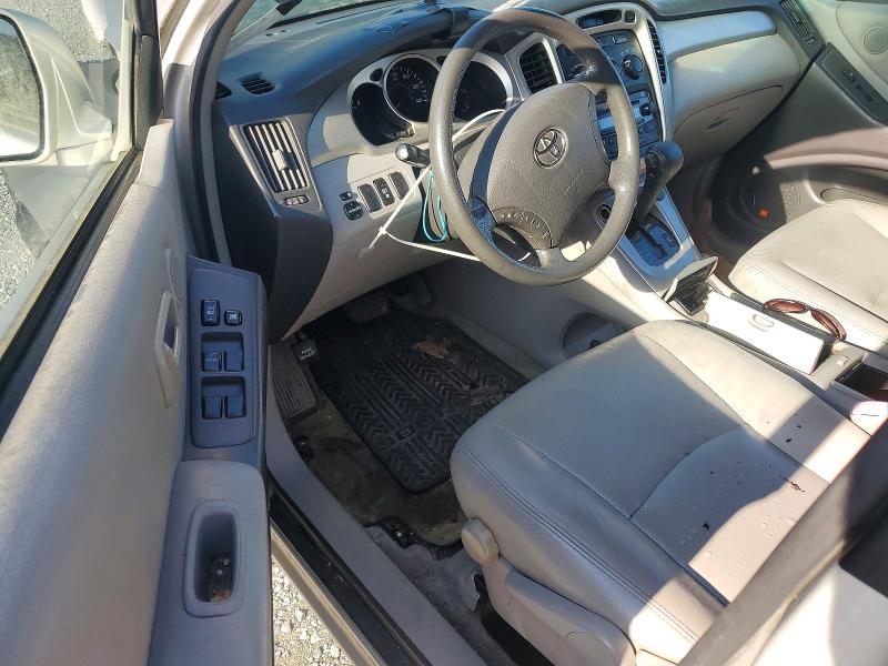 Foto 8 de la subasta – 2005 TOYOTA HIGHLANDER con VIN JTEEP21A250115318