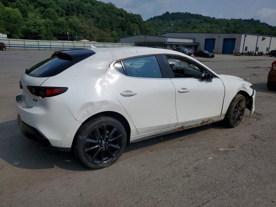 Zdjęcie 3 z aukcji – 2021 MAZDA 3 z VIN JM1BPBML9M1343121