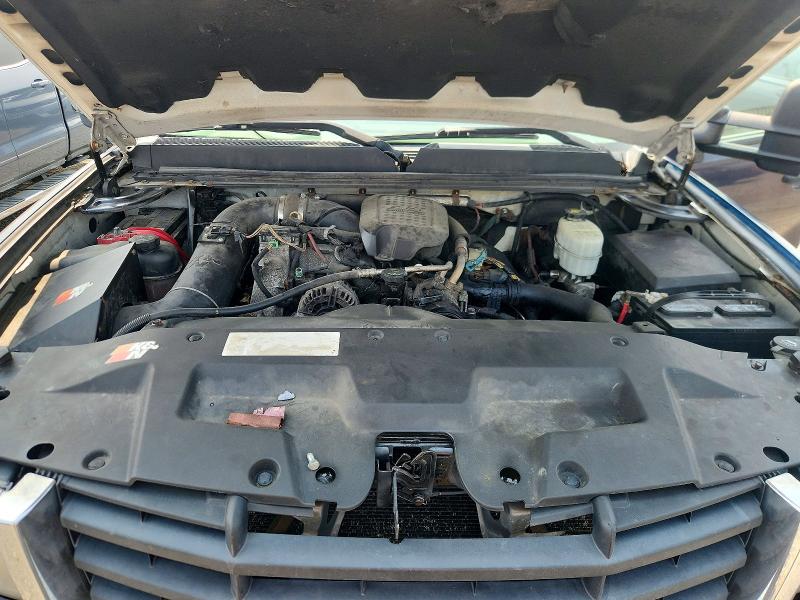 Photo 11 from auction – 2010 GMC SIERRA with VIN 1GD3K2B65AF105325
