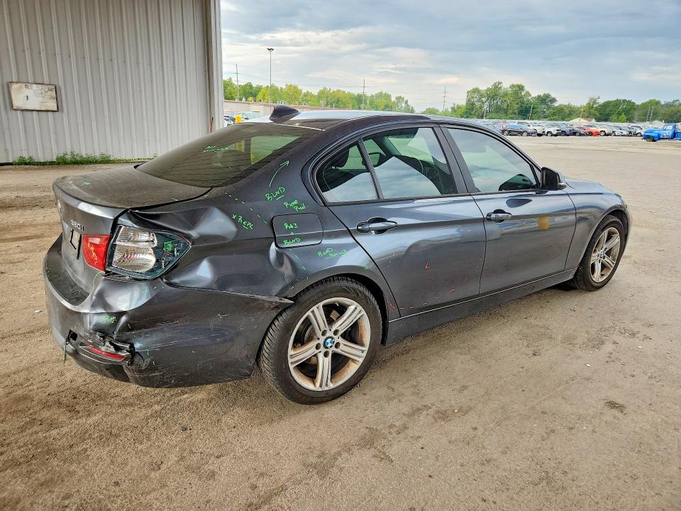 Photo 3 from auction – 2015 BMW 320 with VIN WBA3C3C52FK201342