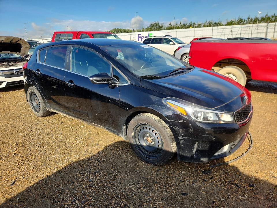 Zdjęcie 4 z aukcji – 2017 KIA FORTE z VIN KNAFX5A84H5673070