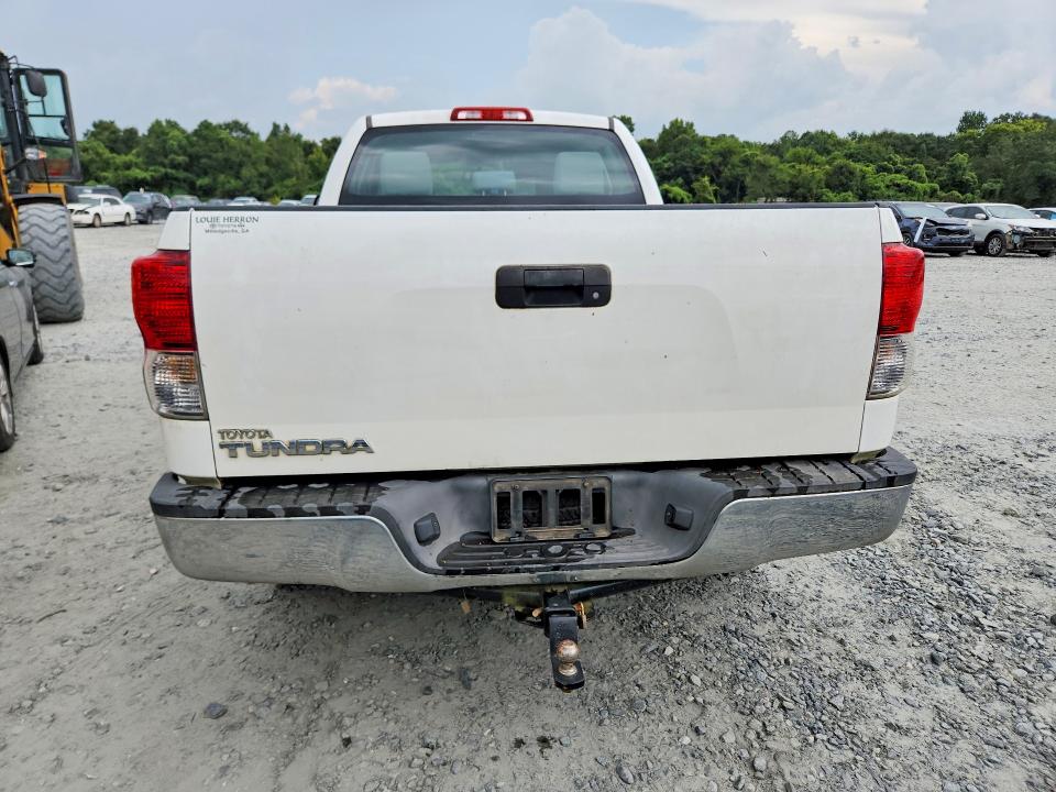 Photo 6 from auction – 2012 TOYOTA TUNDRA with VIN 5TFRU5F11CX027440