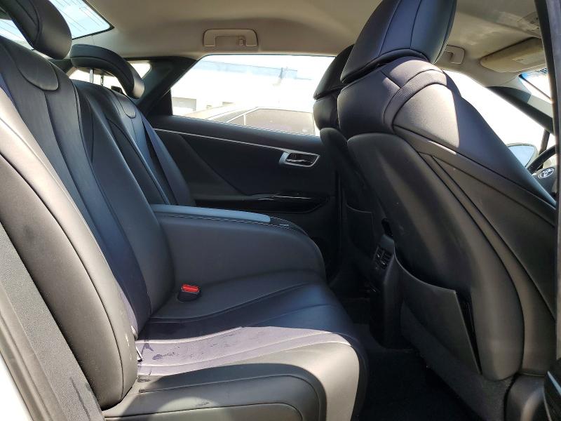 Photo 10 from auction – 2017 TOYOTA MIRAI with VIN JTDBVRBD8HA002986