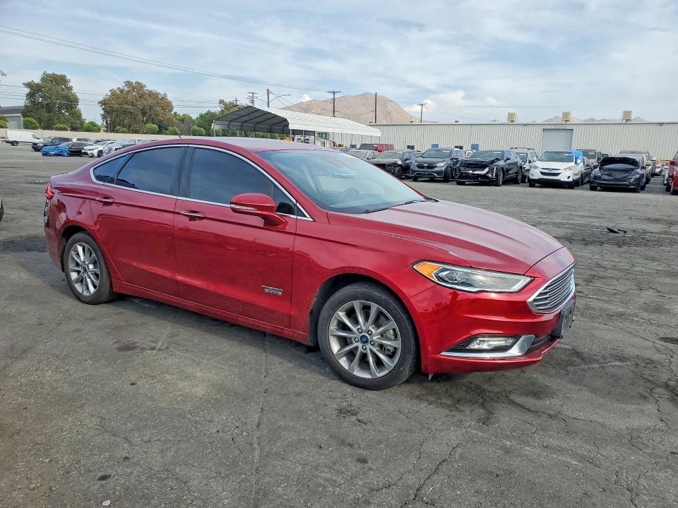 Photo 4 from auction – 2017 FORD FUSION with VIN 3FA6P0SUXHR354616