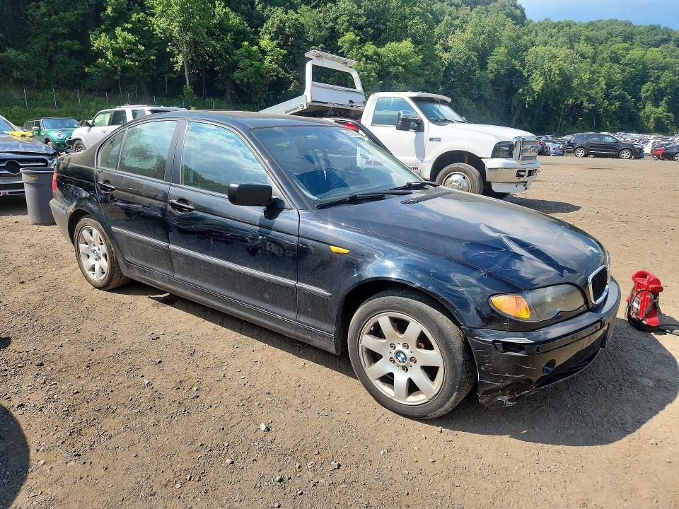 Photo 4 from auction – 2005 BMW 325 with VIN WBAEU33445PR18954