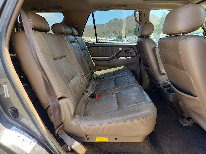 Photo 11 from auction – 2004 TOYOTA SEQUOIA with VIN 5TDZT38A14S230890