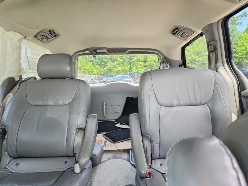Photo 10 from auction – 2006 TOYOTA SIENNA with VIN 5TDZA22C36S582981