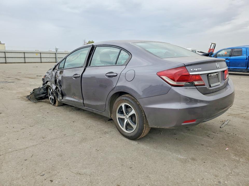 Photo 2 from auction – 2015 HONDA CIVIC with VIN 19XFB2F70FE700461