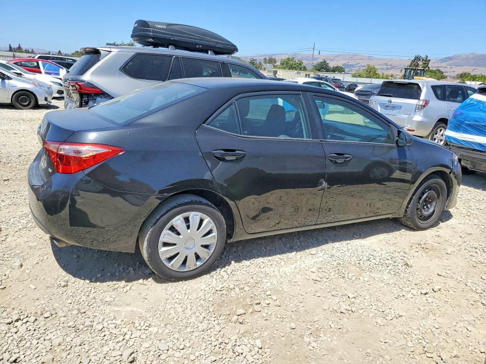 Photo 3 from auction – 2017 TOYOTA COROLLA with VIN 2T1BURHE2HC955109