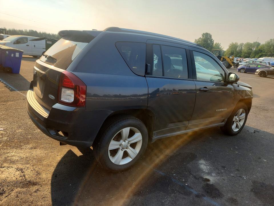Photo 3 from auction – 2014 JEEP COMPASS with VIN 1C4NJDEB2ED809598