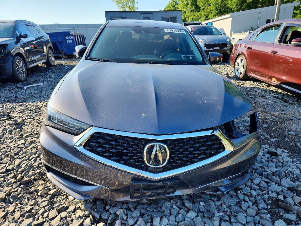 Photo 5 from auction – 2020 ACURA TLX with VIN 19UUB2F45LA001856