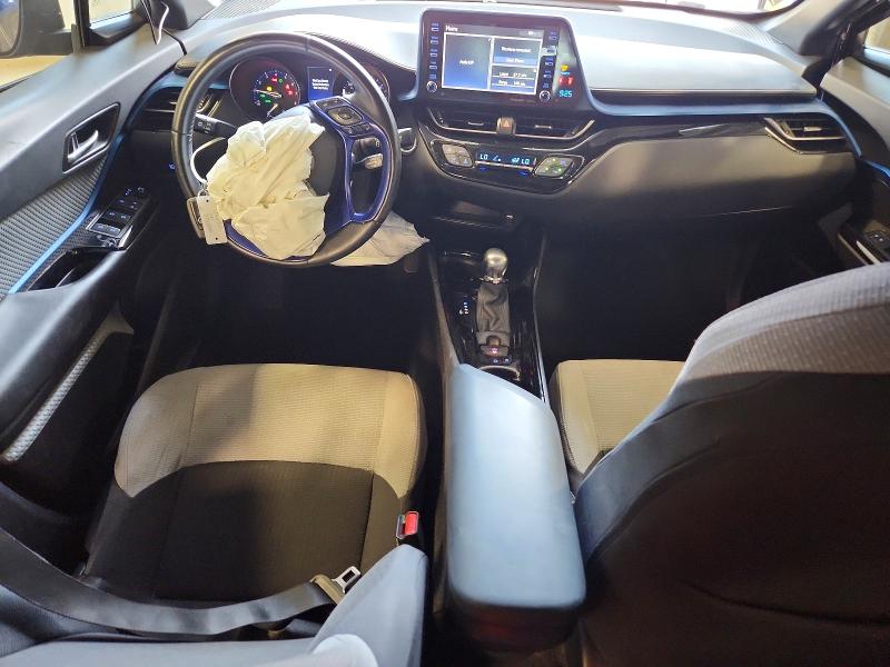 Photo 8 from auction – 2019 TOYOTA C-HR with VIN NMTKHMBX4KR079920