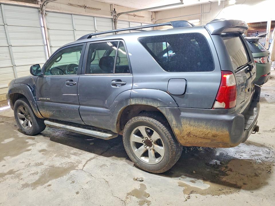 Photo 2 from auction – 2007 TOYOTA 4RUNNER with VIN JTEBU17R970111949