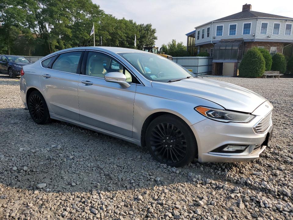 Photo 4 from auction – 2018 FORD FUSION with VIN 3FA6P0D90JR181526