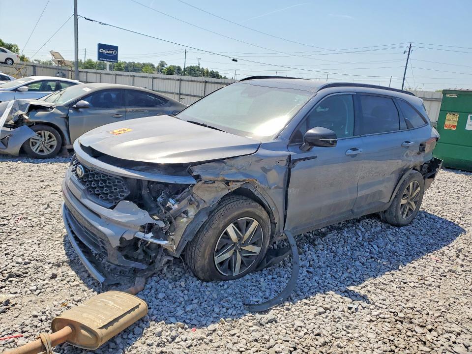 KIA SORENTO 2021 with VIN 5XYRL4LC2MG010105 - Photo from auction