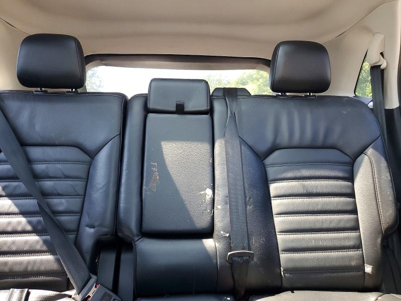 Photo 10 from auction – 2016 FORD EDGE with VIN 2FMPK4J84GBC12585