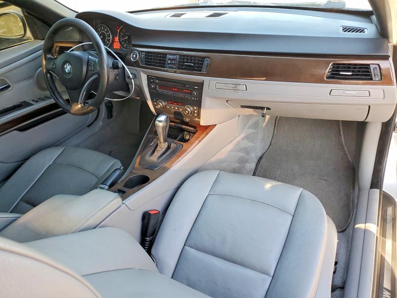 Photo 8 from auction – 2009 BMW 328 with VIN WBAWL13579PX23408