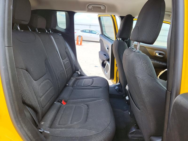 Photo 10 from auction – 2018 JEEP RENEGADE with VIN ZACCJABBXJPH83676