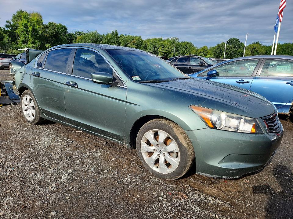Photo 4 from auction – 2010 HONDA ACCORD with VIN 1HGCP2F71AA074047
