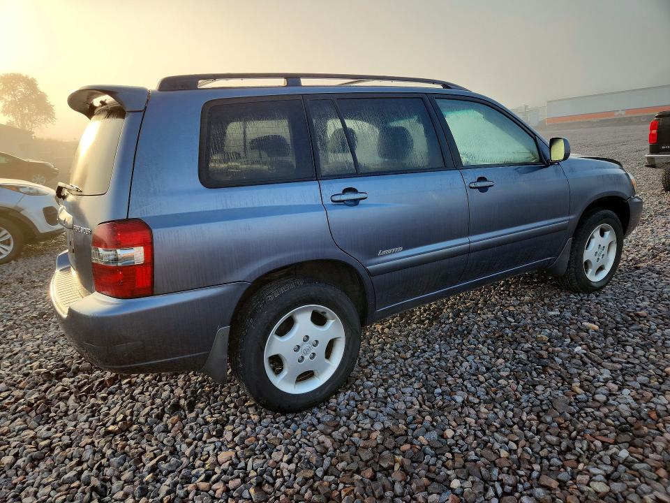 Photo 3 from auction – 2007 TOYOTA HIGHLANDER with VIN JTEEP21A770213201