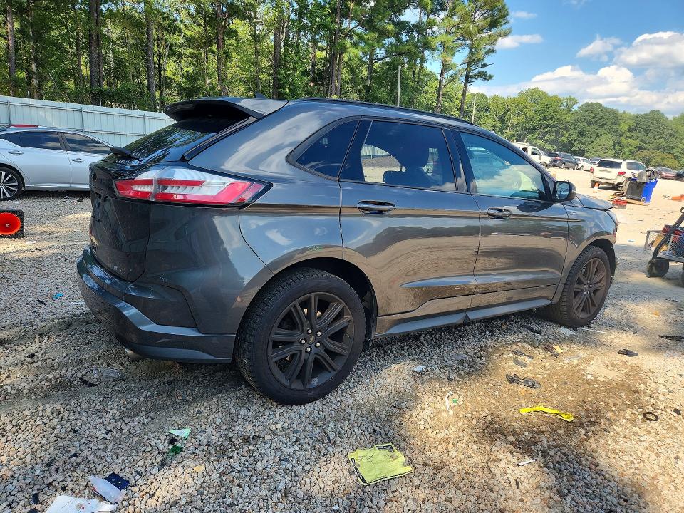 Photo 3 from auction – 2020 FORD EDGE with VIN 2FMPK3J96LBB30080