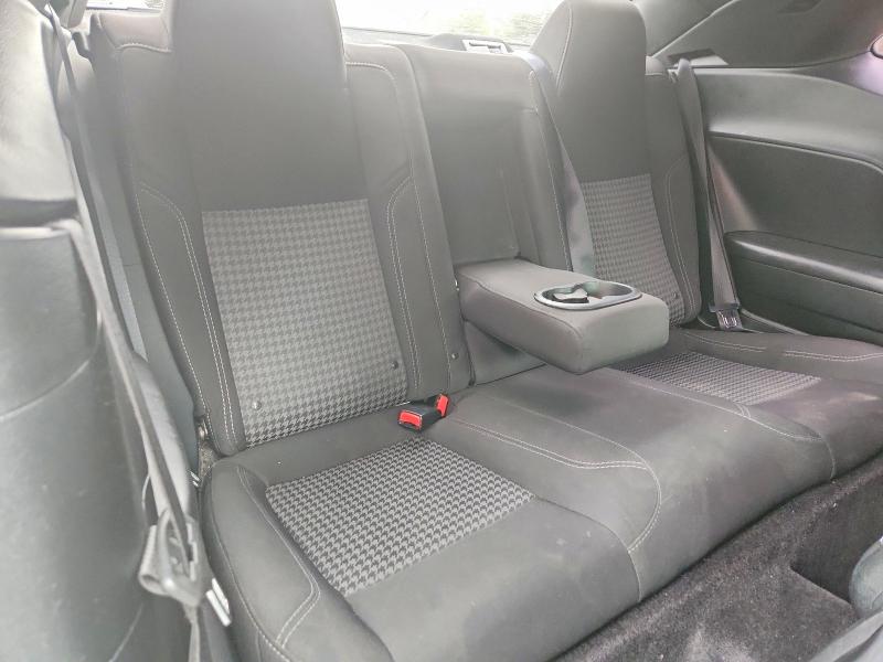 Photo 10 from auction – 2018 DODGE CHALLENGER with VIN 2C3CDZAG6JH228295