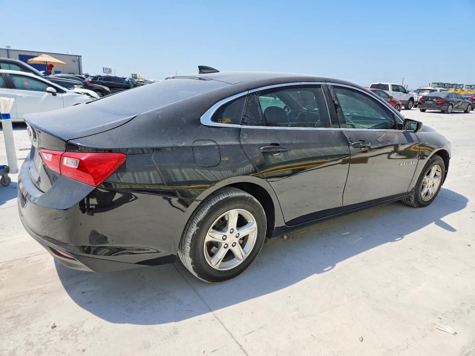 Photo 3 from auction – 2021 CHEVROLET MALIBU with VIN 1G1ZB5ST8MF088703