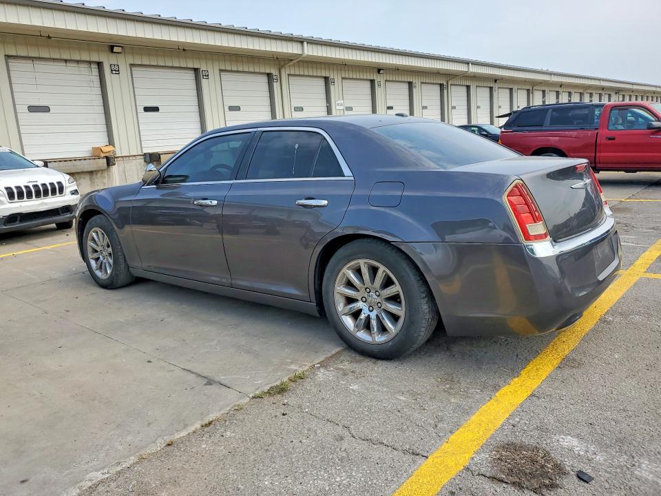 Photo 2 from auction – 2014 CHRYSLER 300 with VIN 2C3CCAEG1EH322900