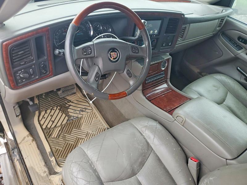 Photo 8 from auction – 2005 CADILLAC ESCALADE with VIN 3GYEK62N25G142097