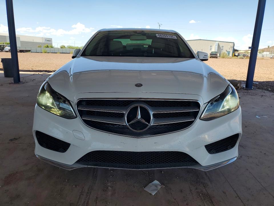 Photo 5 from auction – 2016 MERCEDES-BENZ E with VIN WDDHF5KB8GB279165