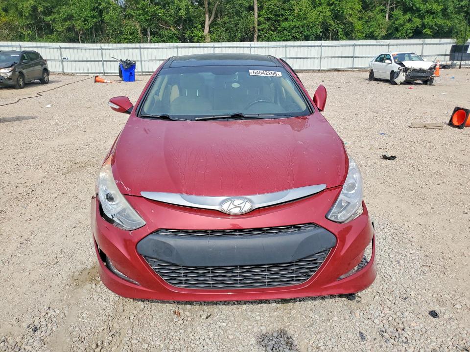 Photo 5 from auction – 2014 HYUNDAI SONATA with VIN KMHEC4A44EA109435