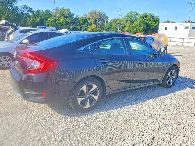 Photo 3 from auction – 2019 HONDA CIVIC with VIN 19XFC2F61KE010555