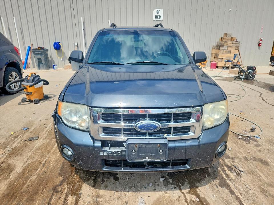 Photo 5 from auction – 2008 FORD ESCAPE with VIN 1FMCU93168KD33292