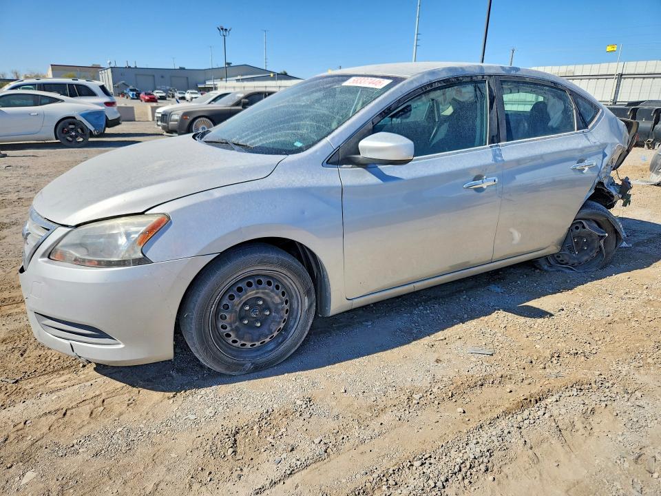 NISSAN SENTRA 2015 with VIN 3N1AB7AP3FY250577 - Photo from auction