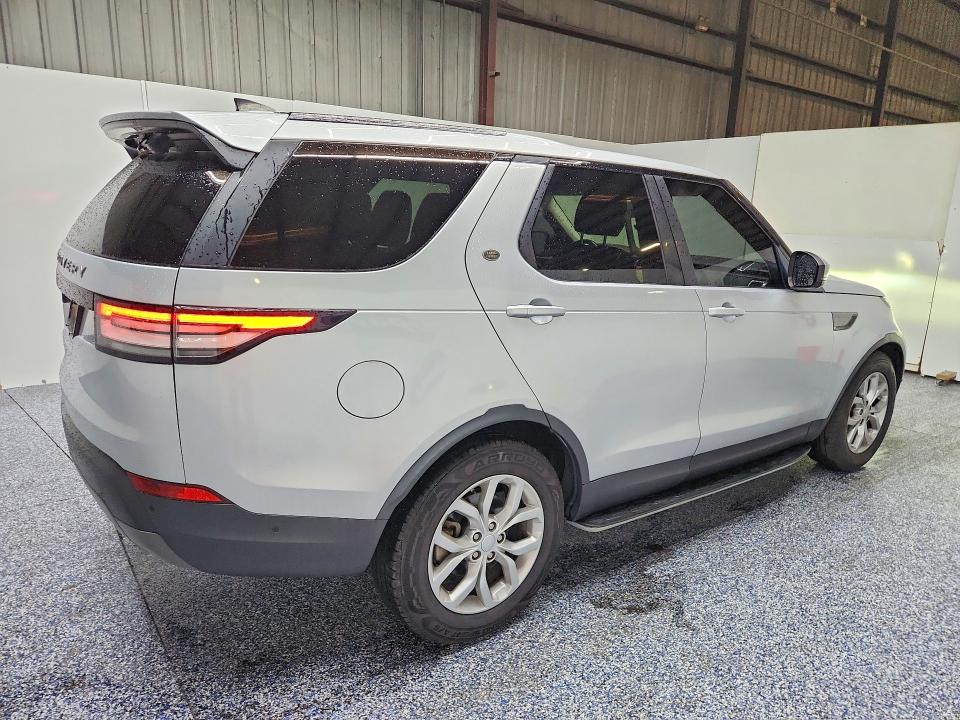 Photo 3 from auction – 2019 LAND ROVER DISCOVERY with VIN SALRG2RK8K2402836