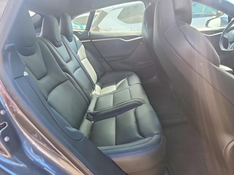 Photo 10 from auction – 2017 TESLA MODEL S with VIN 5YJSA1E28HF222255