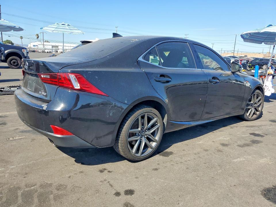 Photo 3 from auction – 2014 LEXUS IS with VIN JTHBE1D20E5010421