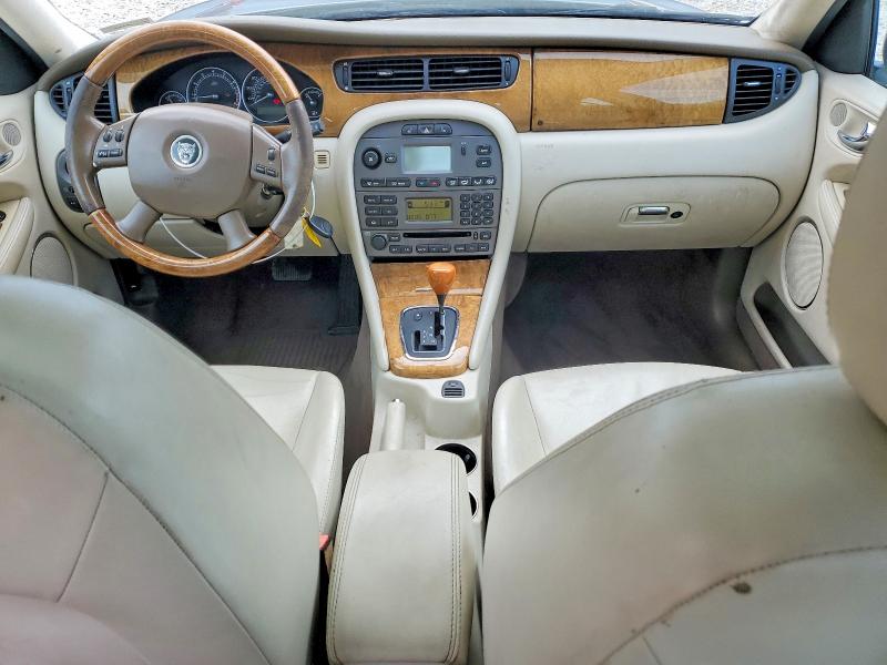 Photo 8 from auction – 2004 JAGUAR X-TYPE with VIN SAJEA51C34WD89703