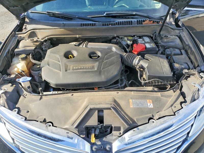 Photo 11 from auction – 2016 LINCOLN MKZ with VIN 3LN6L2G94GR631437