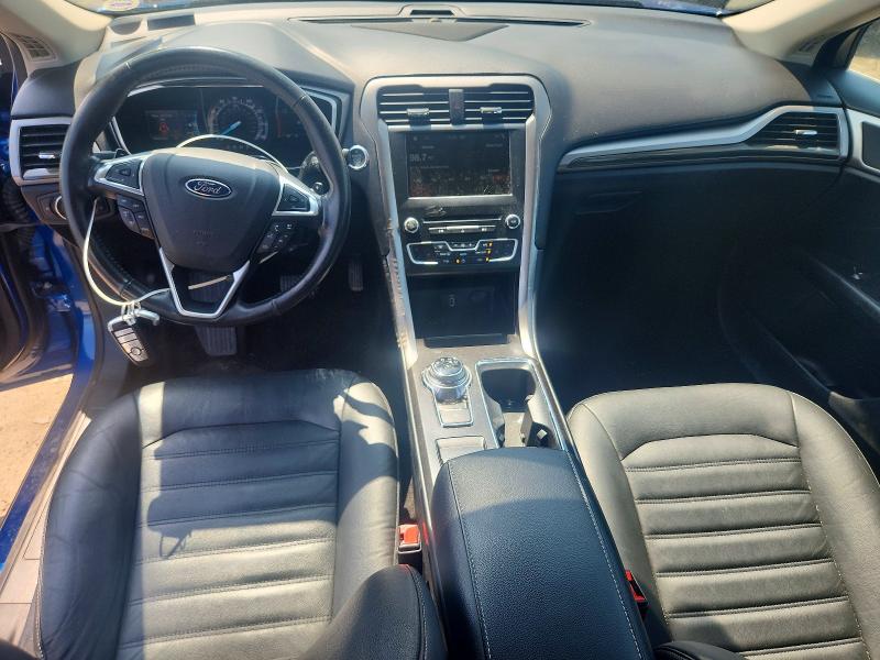 Photo 8 from auction – 2017 FORD FUSION with VIN 3FA6P0HD3HR406191