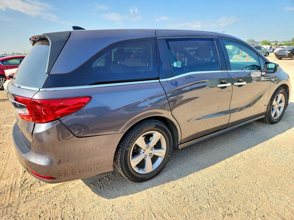 Photo 3 from auction – 2019 HONDA ODYSSEY with VIN 5FNRL6H56KB024471