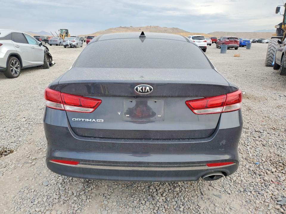 Photo 6 from auction – 2017 KIA OPTIMA with VIN 5XXGT4L37HG144819