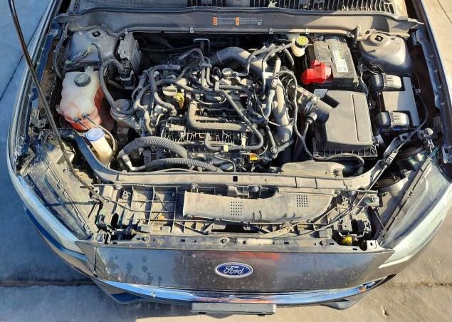 Photo 11 from auction – 2019 FORD FUSION with VIN 3FA6P0HD9KR198647